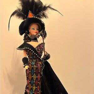 1993 MASQUERADE BALL BARBIE BOB MACKIE

•collector stand included